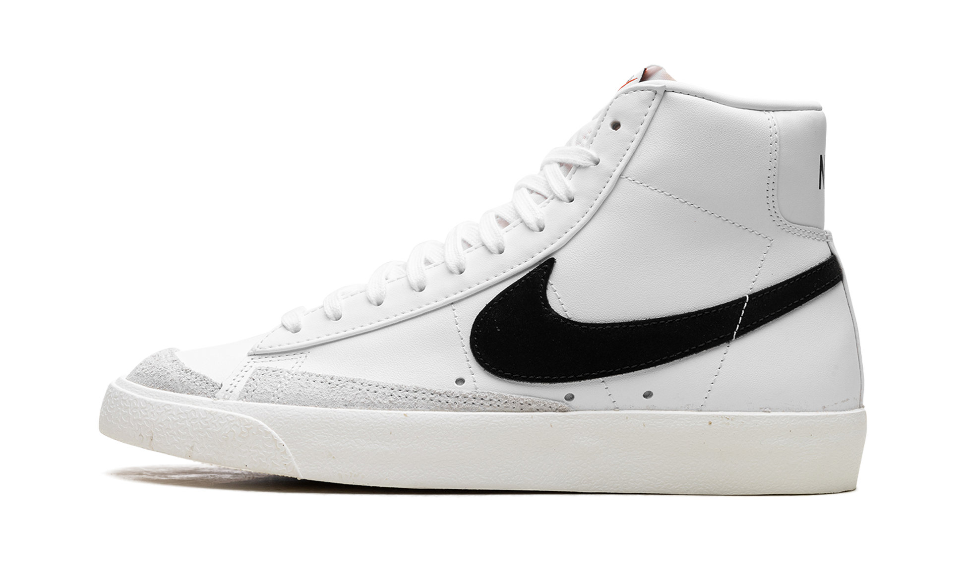 Nike Blazer Mid 77 VNTG "White - Black" BQ6806 100