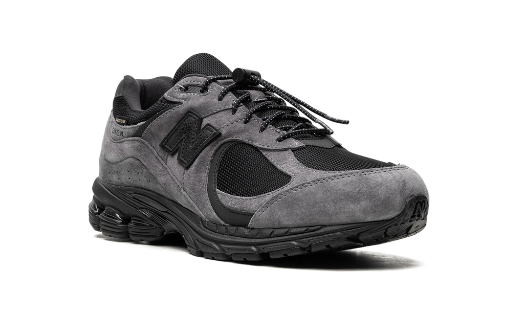 New Balance 2002R "JJJJound - GoreTex" M2002RXZ