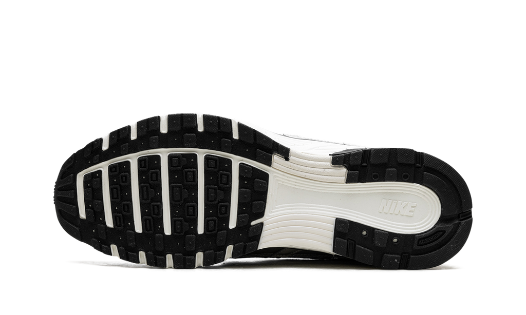 Nike P-6000 "Metallic Silver" CN0149 001