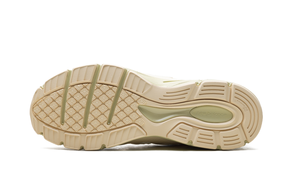 New Balance 990v4 "Made in USA - Macadamia Nut" U990BO4
