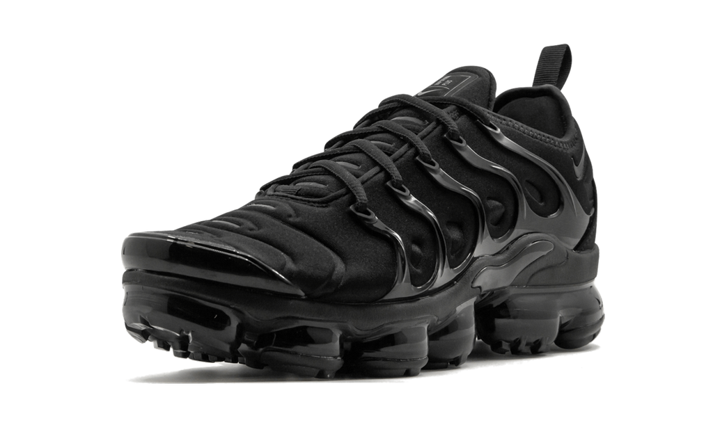 Nike Air Vapormax Plus "Triple Black" 924453 004