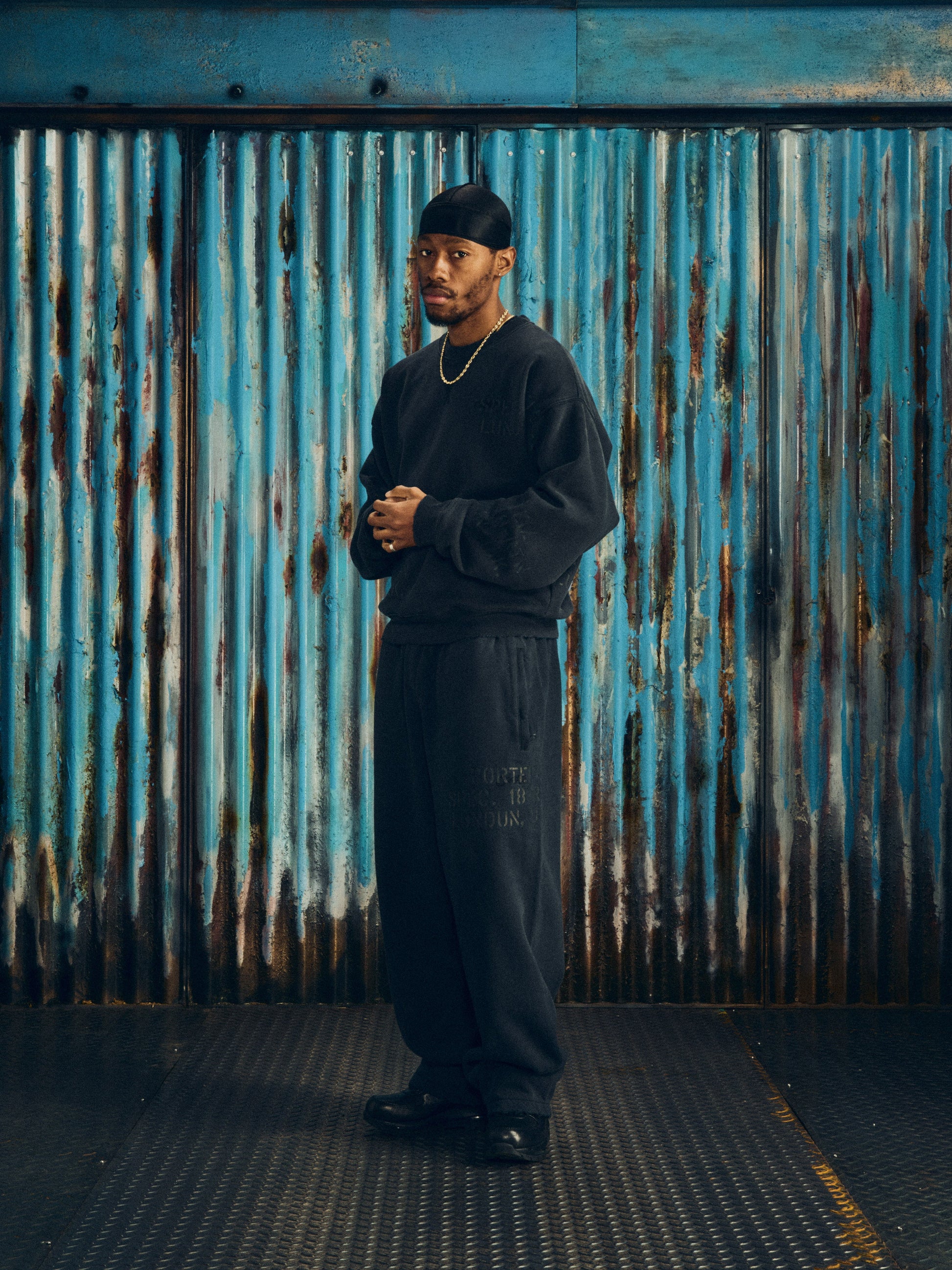 HMP STENCIL OPEN HEM SWEATPANT [BLACK OVERDYE] CRTZRTW