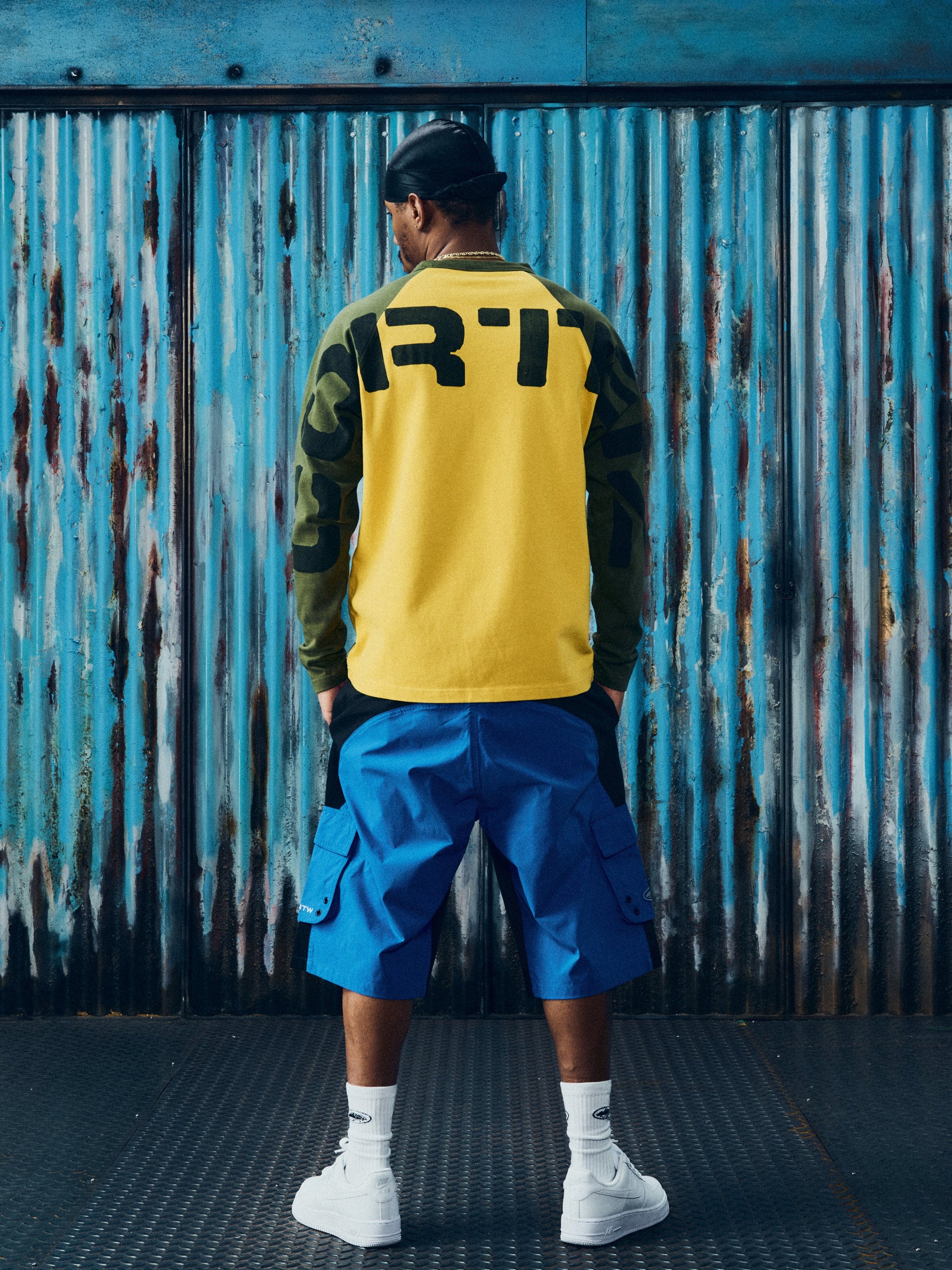 STENCIL RAGLAN LS [GOLD/OLIVE] CRTZRTW