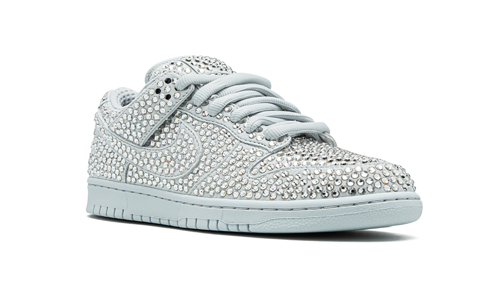 Nike Dunk Low "Cactus Plant Flea Market - Swarovski Crystals" CZ2670 001
