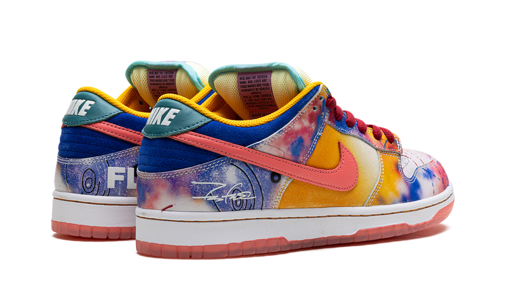 Nike Dunk Low SB "Friends & Family - Futura Laboratories - Sunblush" HF6061 700