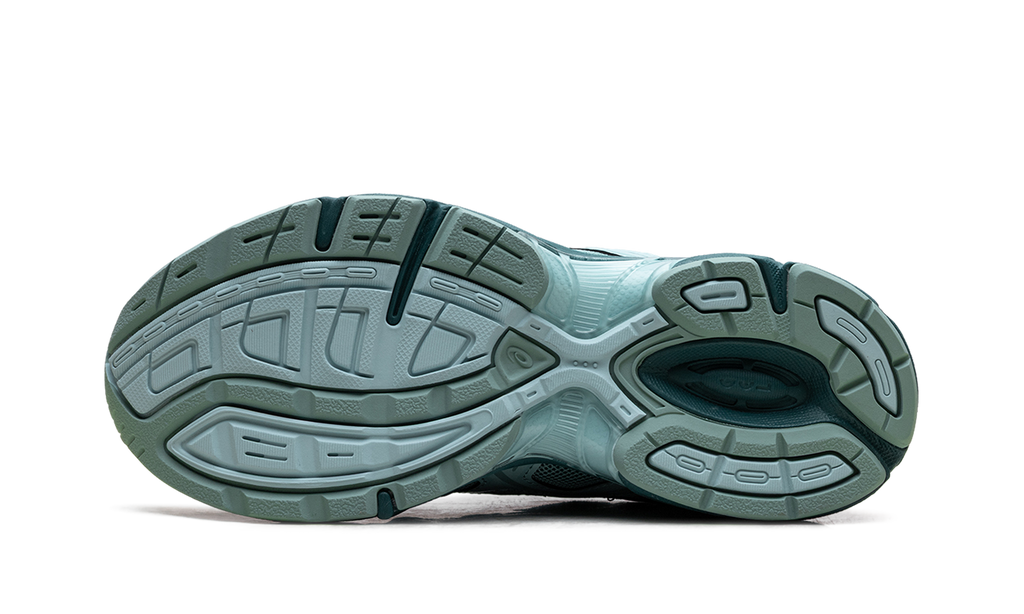 ASICS UB2-S Gel-1130 WMNS "Wasabi Aquatic" 1202A191 300