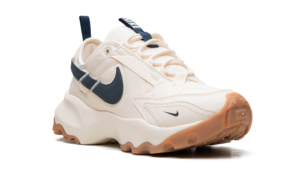 Nike TC 7900 WMNS "Pale Ivory Armory Navy" DD9682 103