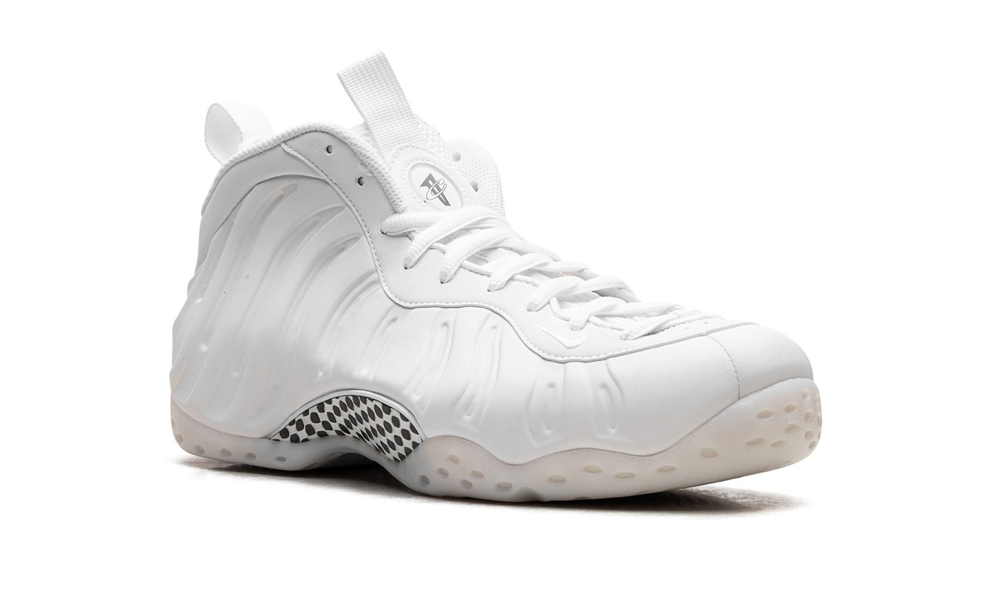 Nike Air Foamposite One "Triple White" HJ5195 100