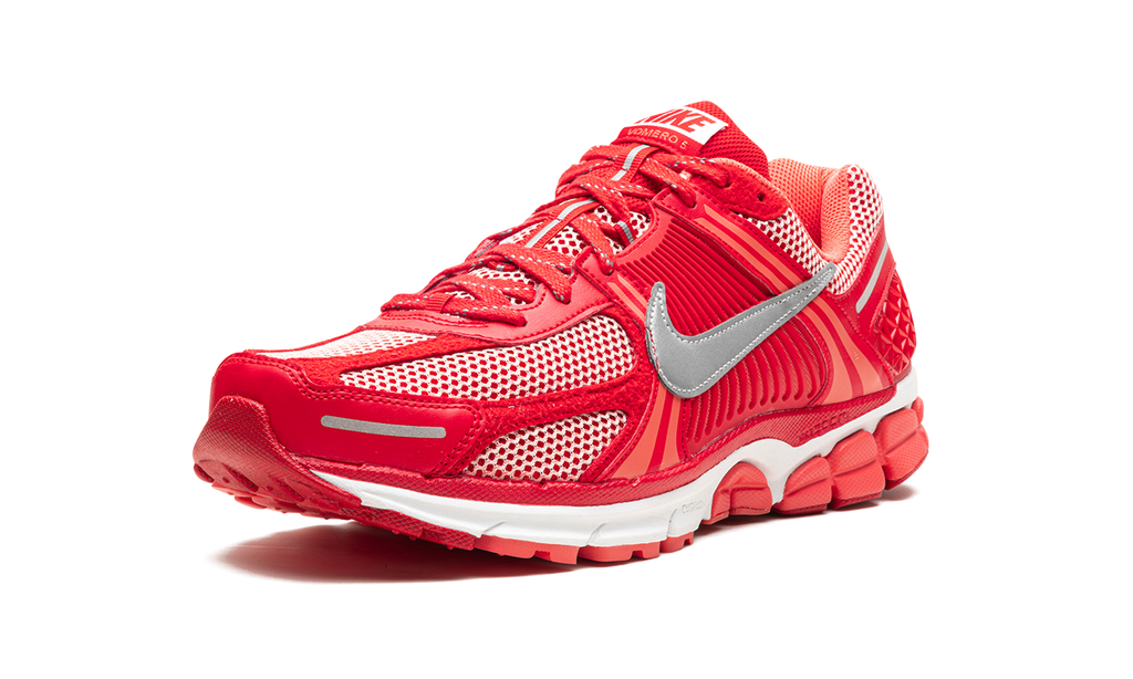 Nike Zoom Vomero 5 PRM "University Red Metallic Silver" FN6833 657