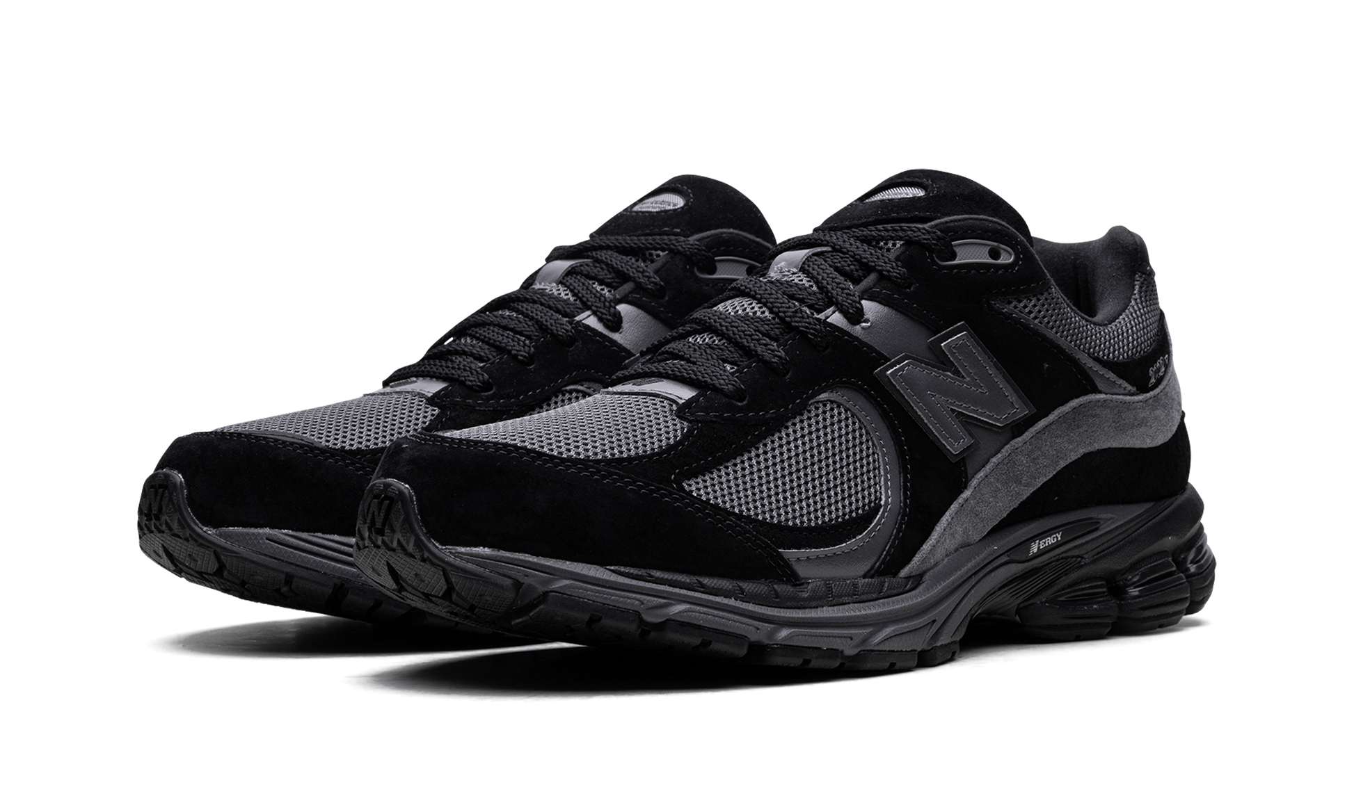 New Balance 2002R "Black Magnet" M2002RBL