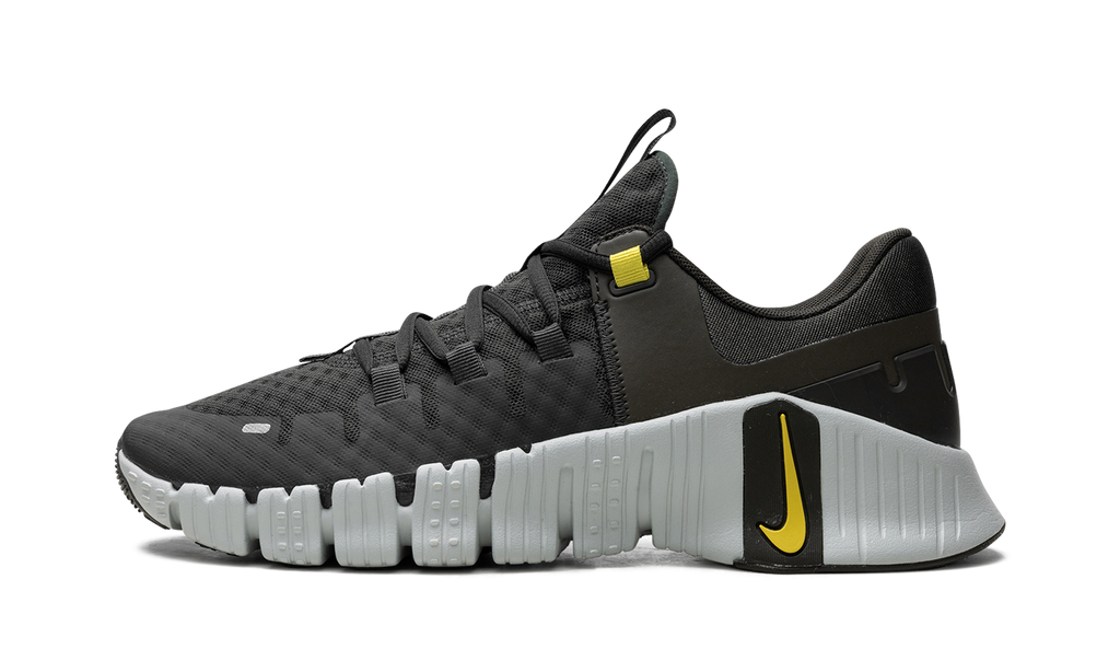 Nike Free Metcon 5 "Sequoia" DV3949 300
