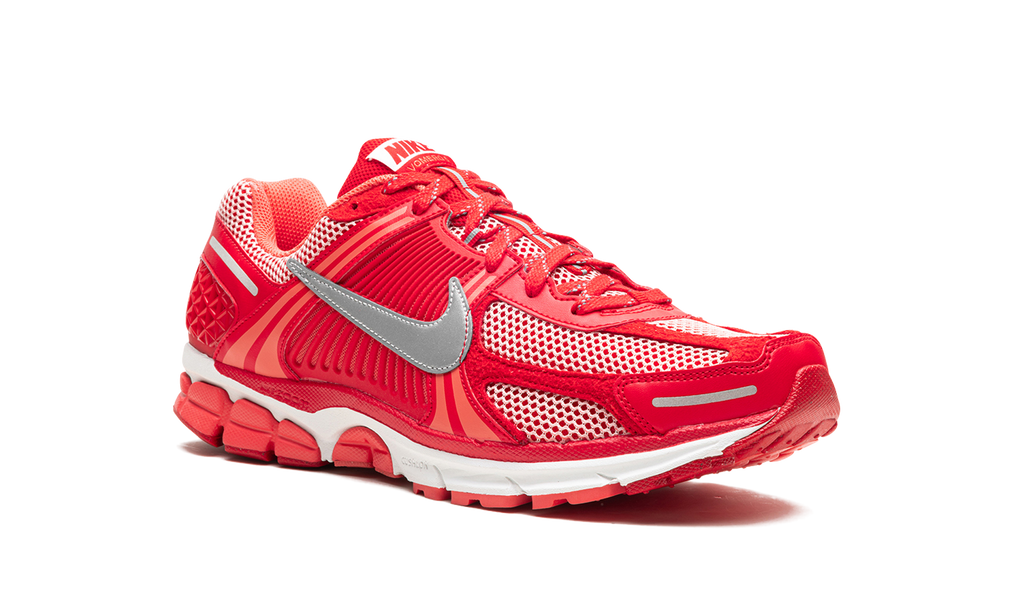 Nike Zoom Vomero 5 PRM "University Red Metallic Silver" FN6833 657