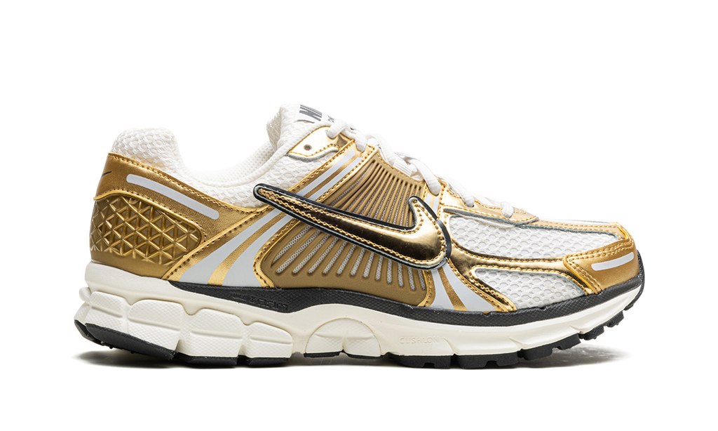 Nike Zoom Vomero 5 WMNS "Metallic Gold" HF7723 001