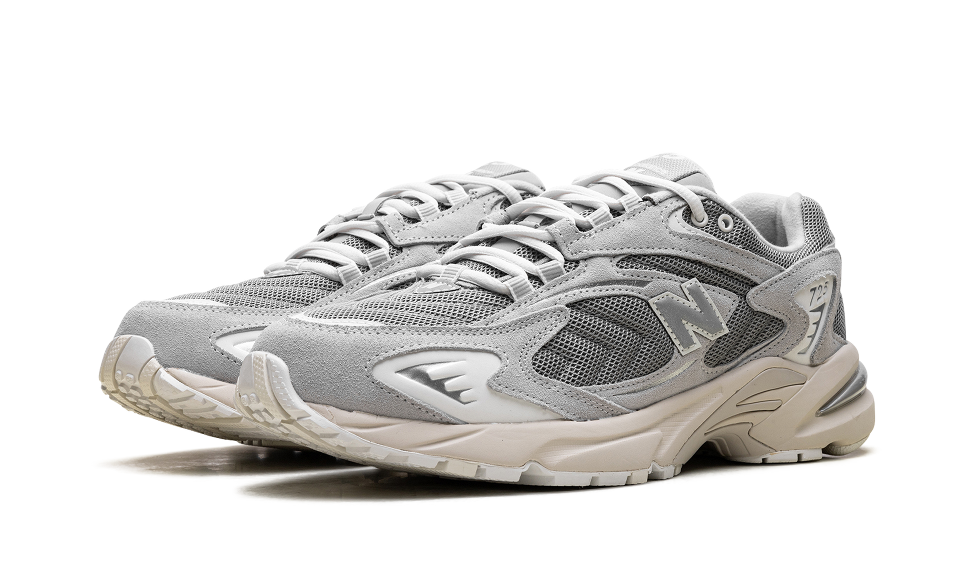 New Balance 725 "LIGHT GREY" ML725AA