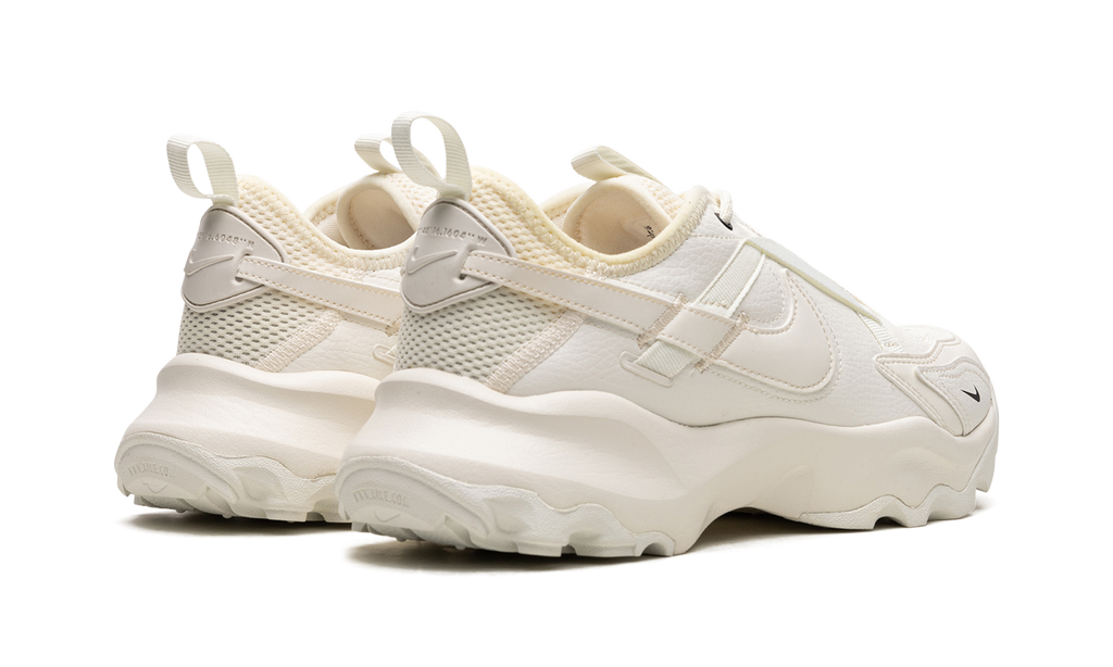 Nike TC 7900 MNS WMNS "Sail" DD9682 100