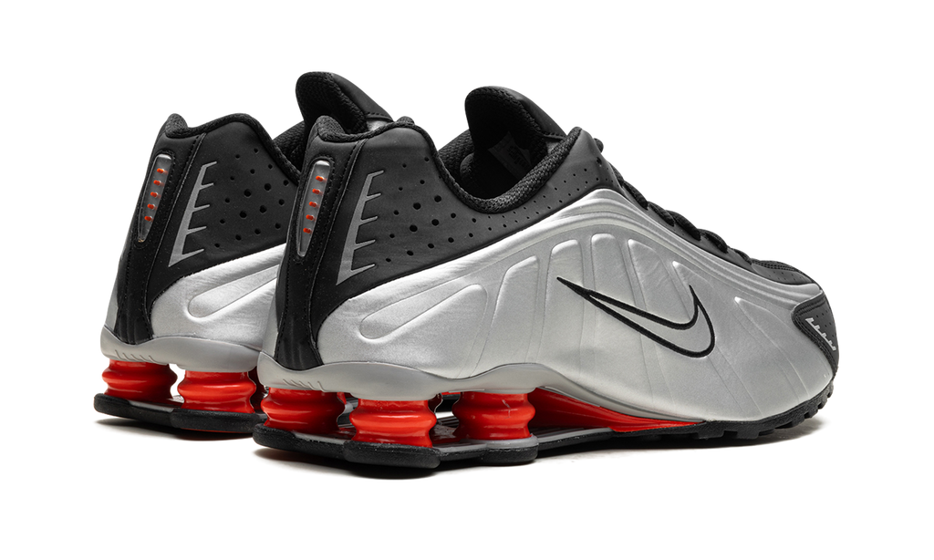 Nike Nike Shox R4 "R4" HQ1988 002